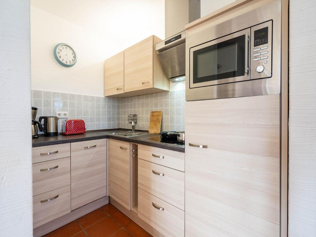 Feriendorf Rugana - Moderne Komfort Ferienwohnung Mit 1 Schlafzimmer C02 Dranske Kültér fotó